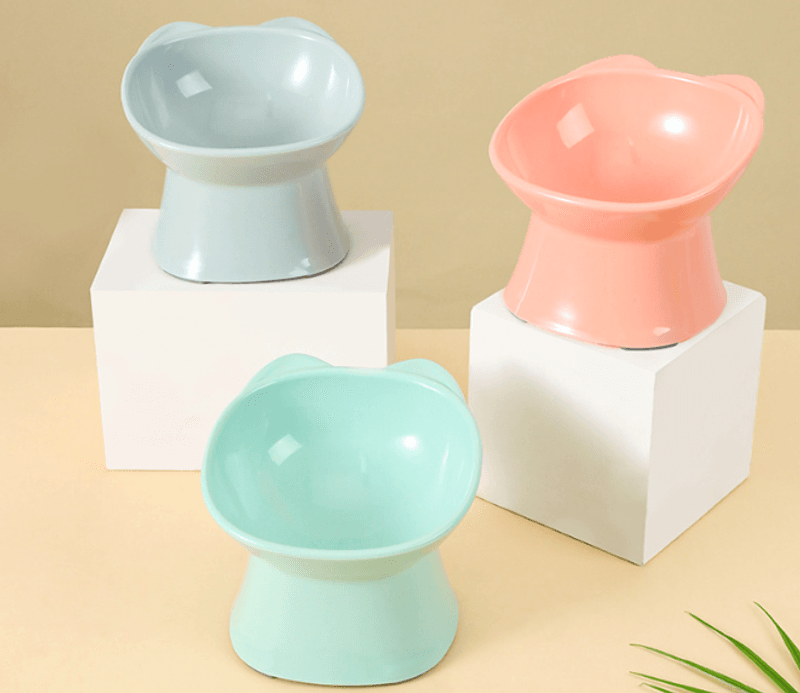 Gråblå ergonomisk opphøyet designskål til katt