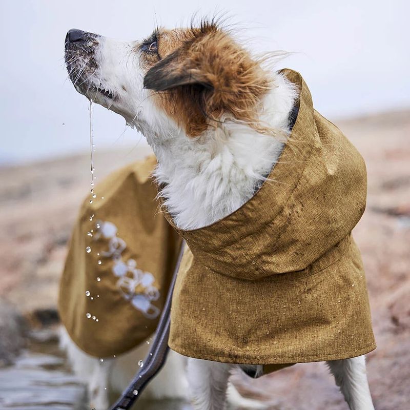 Hurtta Monsoon II ECO hundedekken - Desert Sennepsfarget
