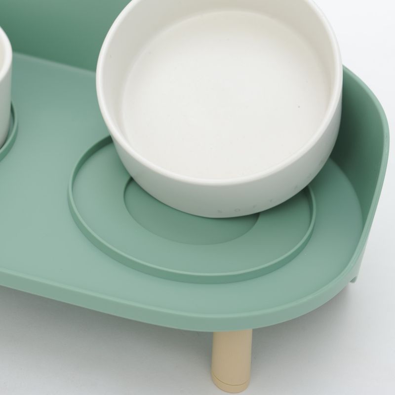 Dobbel design hundeskål og katteskål med stativ