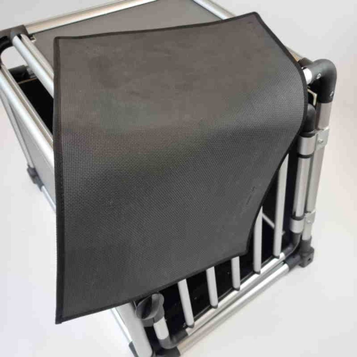 Large/Bredt bilbur til hund: 73x81x66cm